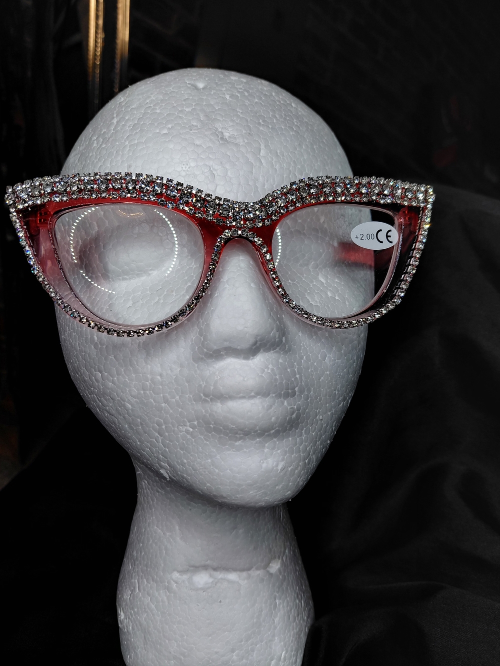 2:00 Stunning RED READERS - Picture 5 of 5